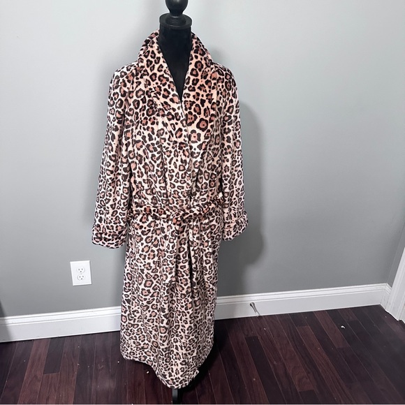 NWOT Jones New York Leopard Print Robe - Picture 5 of 8